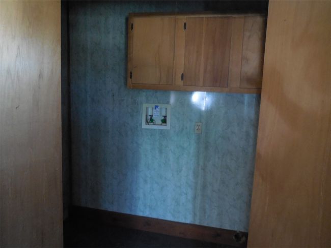300 N Pecan St, House other with 5 bedrooms, 2 bathrooms and null parking in Ranger TX | Image 17
