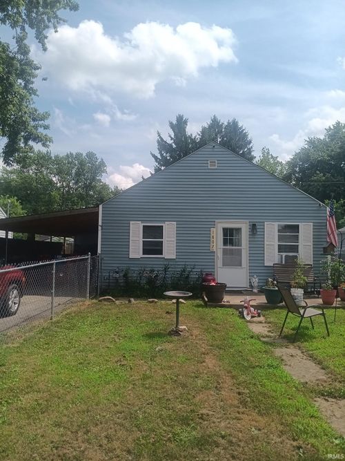 1807 E 23rd Street, Muncie, IN, 47302-5964 | Card Image