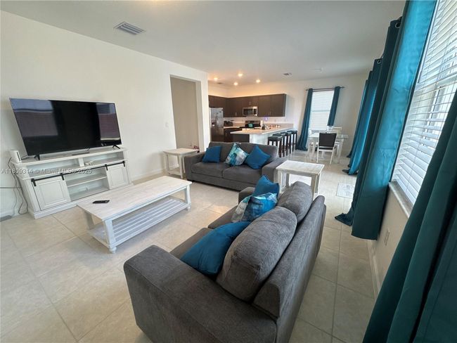 2686 Se 13 Th Ct, House other with 3 bedrooms, 3 bathrooms and null parking in Homestead FL | Image 6