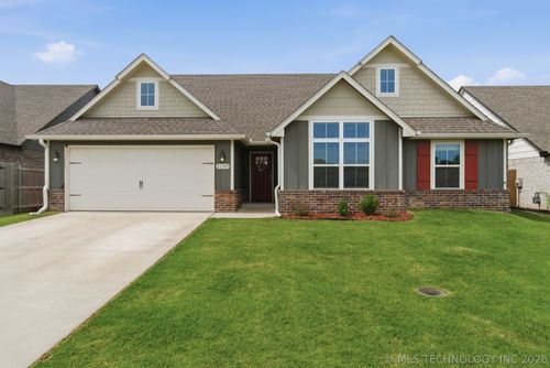 23305 E 101st Pl S, Broken Arrow, OK, 74014-2461 | Card Image
