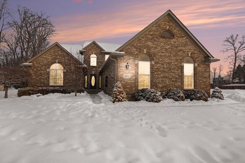 1804 Kristina Dr, White Lake, MI, 48386-1864 | Card Image