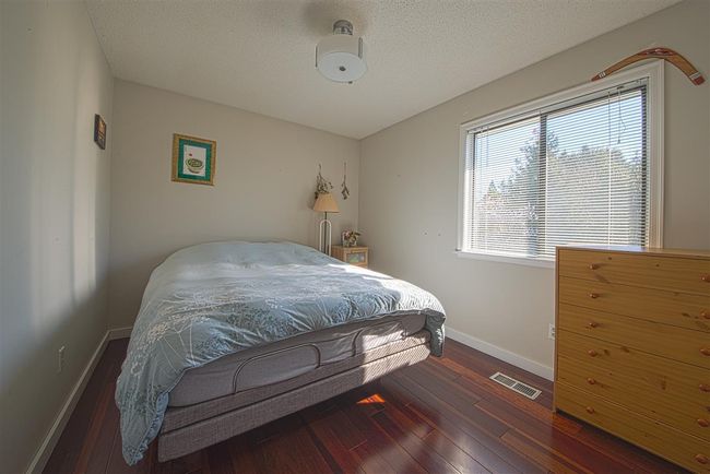 1071 Stevens Street, House other with 3 bedrooms, 2 bathrooms and 5 parking in White Rock BC | Image 22