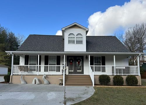 2531-2531 Highland Ln, Crossville, TN, 38555-1445 | Card Image