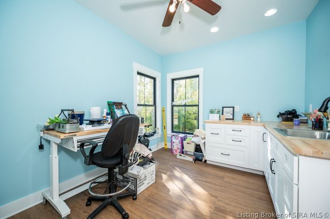 craft room | Image 37
