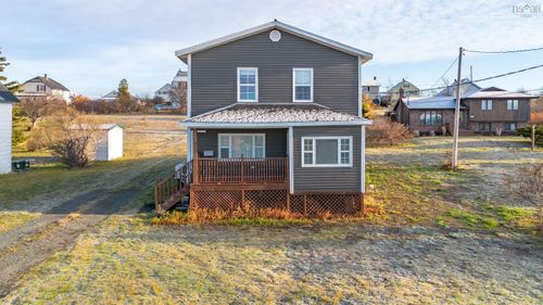 157 Lake Rd, Glace Bay, NS, B1A2G8 | Card Image