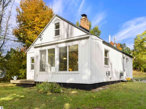 7043 Burr Street, Benzonia, MI, 49616 | Card Image