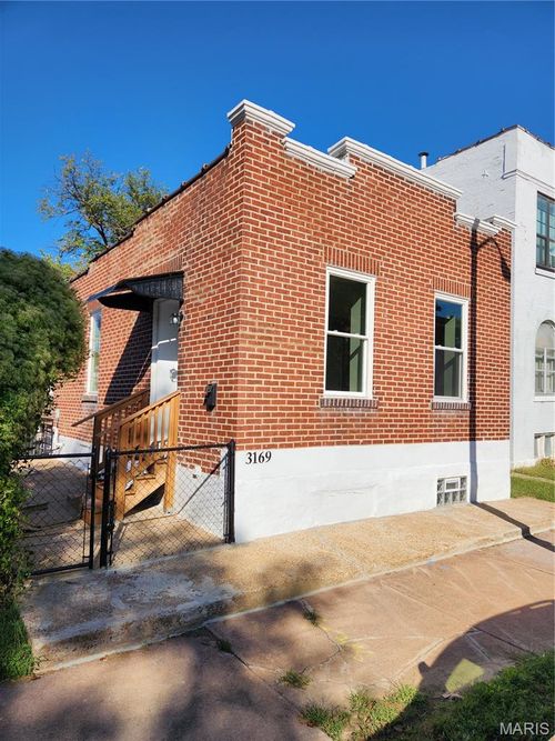 3169 Pennsylvania Ave, Saint Louis, MO, 63118-2223 | Card Image