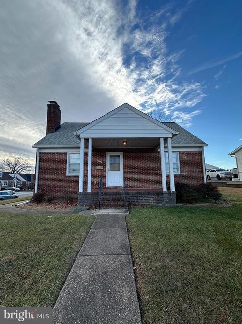 2815 Putty Hill Ave, BALTIMORE, MD, 21234-4640 | Card Image