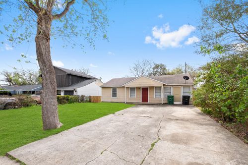 4922 Alvin St, Houston, TX, 77033-3816 | Card Image