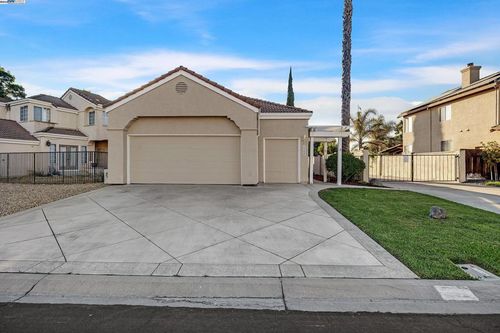2380 Wayfarer Dr, Discovery Bay, CA, 94505-9226 | Card Image