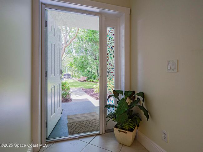 APT-107 - 13570 Mystic Dr, Condo with 3 bedrooms, 2 bathrooms and null parking in Sebastian FL | Image 5