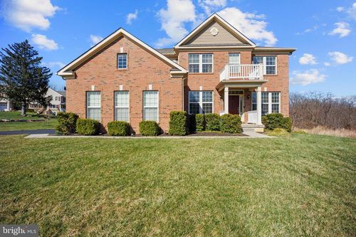 34 Butterworth Ct, Downingtown, PA, 19335-1393 | Card Image