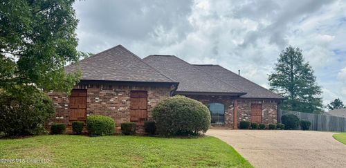 302 Pinecone Cv, Brandon, MS, 39047-3300 | Card Image