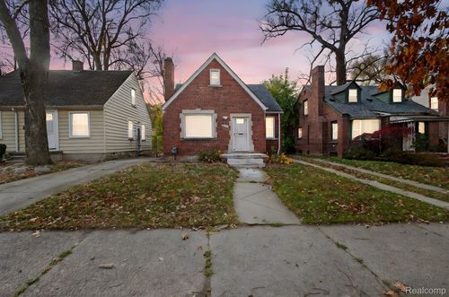 18135 Fielding St, Detroit, MI, 48219-2509 | Card Image