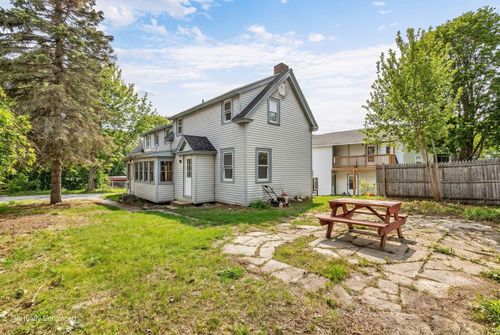 45 W Bates Street, Lewiston, ME, 04240 | Card Image