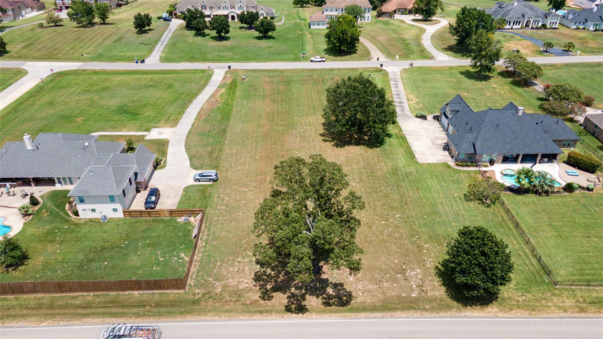 Land in Montgomery 5