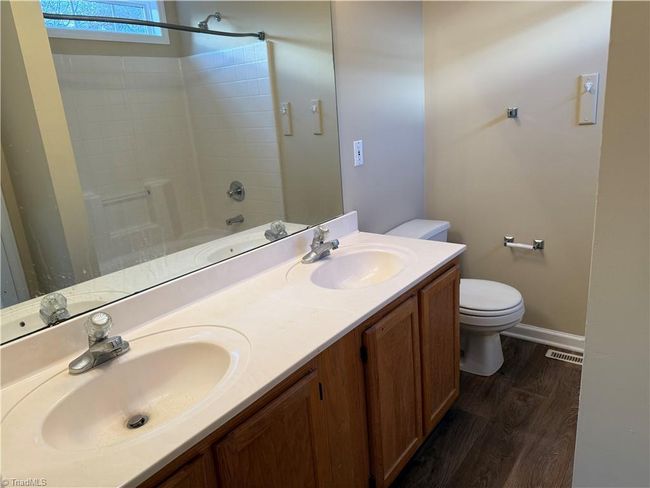 3007 Brookrun Dr, House other with 3 bedrooms, 2 bathrooms and null parking in Jamestown NC | Image 15