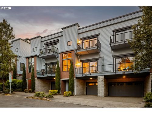 6-2-635 Nw 24th Ave, Portland, OR, 97210-3827 | Card Image