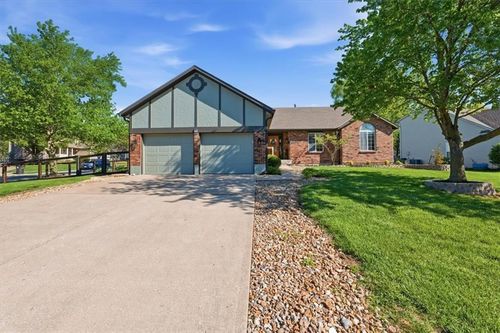 910 Sherman Pkwy, Belton, MO, 64012-4206 | Card Image