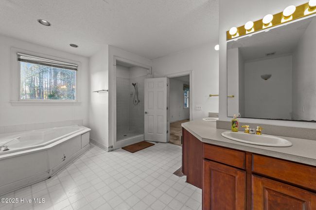 104 Duba Ct, House other with 3 bedrooms, 2 bathrooms and 6 parking in Clayton NC | Image 24