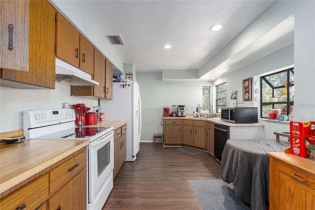 4403 5 Th Ave W, House other with 2 bedrooms, 2 bathrooms and null parking in PALMETTO FL | Image 8