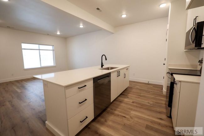 APT-1 - 1163 Lilah, Condo with 3 bedrooms, 3 bathrooms and 2 parking in Rigby ID | Image 4