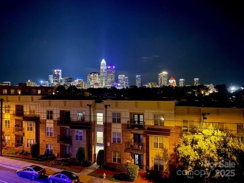 12115 Brooklyn Ave, Charlotte, NC, 28204-3566 | Card Image