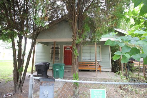 5352 Bell St, Houston, TX, 77023-2006 | Card Image