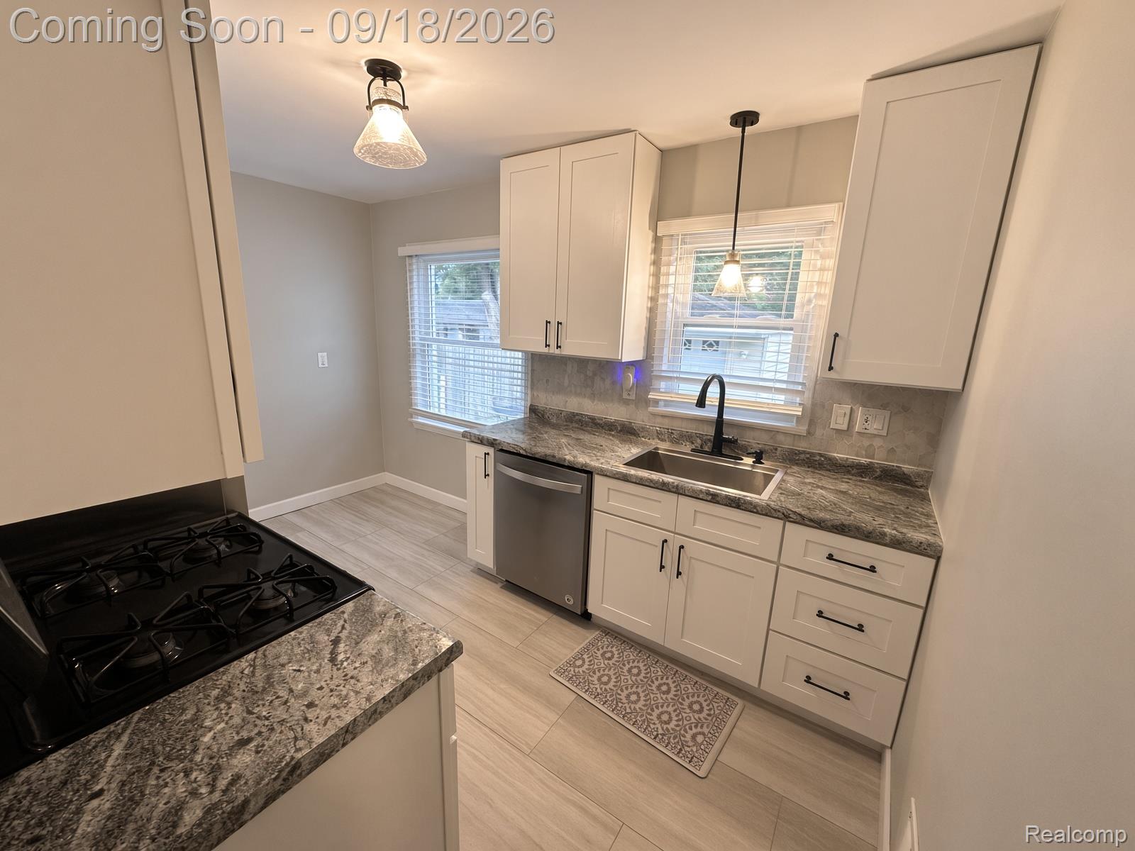 Residential Lease in Royal Oak 3