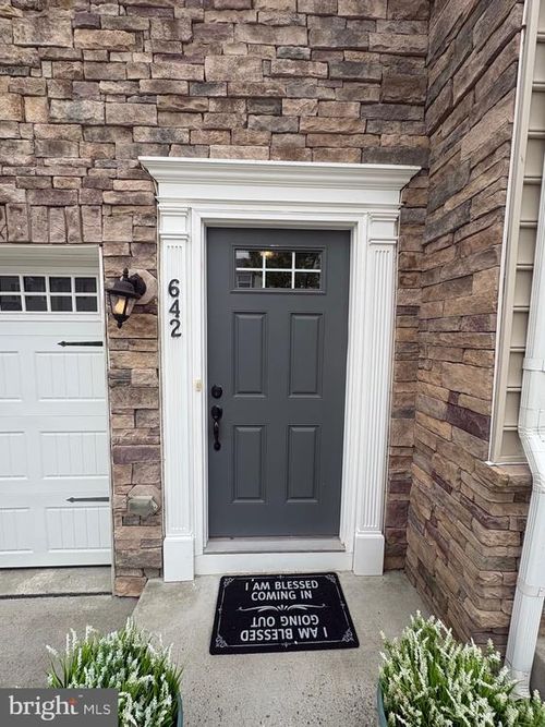 642 Barrie Rd, MIDDLETOWN, DE, 19709-9938 | Card Image