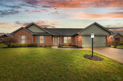6536 Bellow Ct, Waynesville, OH, 45068-8009 | Card Image