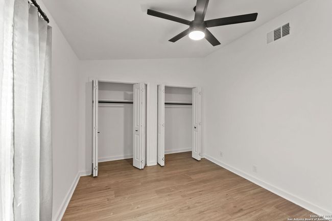 APT-101 - 2718 Old Field Dr, Townhouse with 2 bedrooms, 3 bathrooms and null parking in San Antonio TX | Image 25