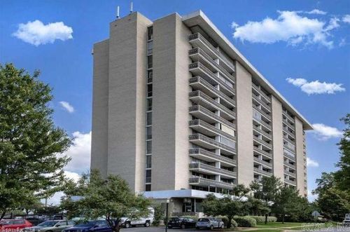 apt-6l-700 E 9th St, Little Rock, AR, 72202-3989 | Card Image