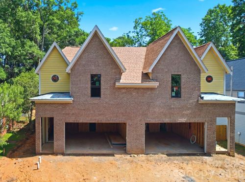 2621 Springway Dr, Charlotte, NC, 28205-2249 | Card Image