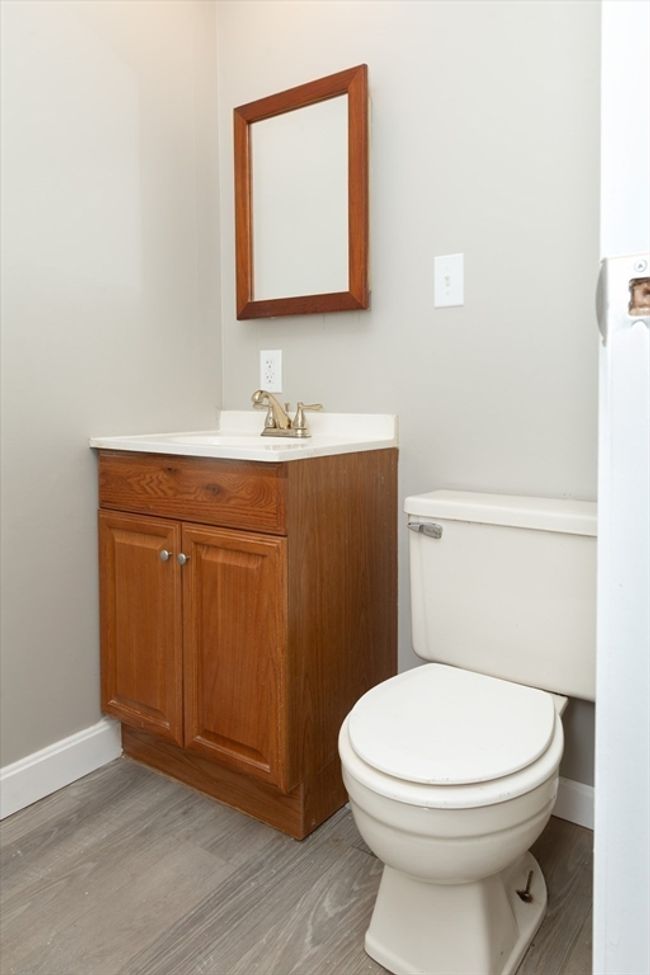 7 Silver Birch Ln, House other with 2 bedrooms, 2 bathrooms and 5 parking in Kingston MA | Image 17