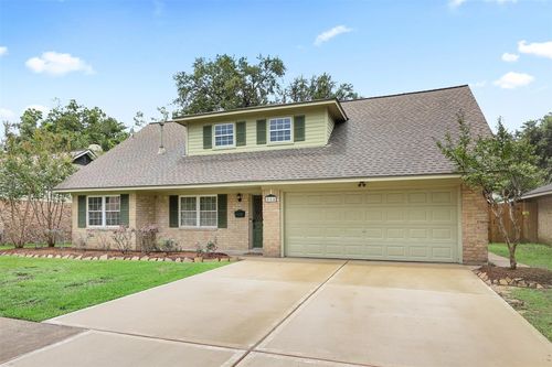 814 E X St, Deer Park, TX, 77536-3728 | Card Image