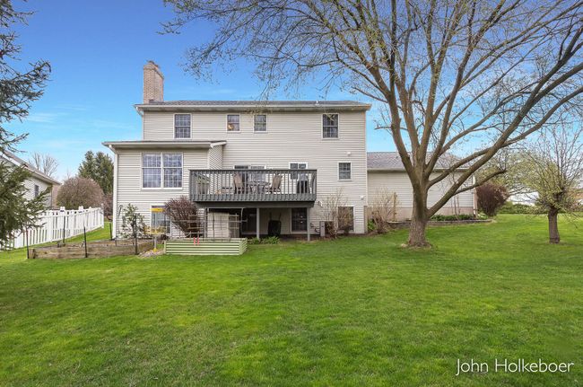 18_Back Exterior-4 | Image 53
