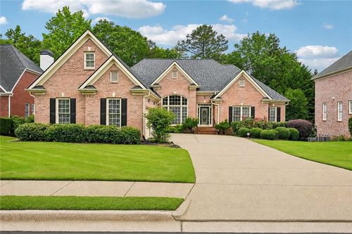 3923 Springtree Ln, Hoschton, GA, 30548-6213 | Card Image