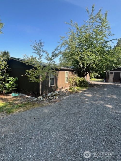 20011 Tveit Road, Arlington, WA, 98223 | Card Image