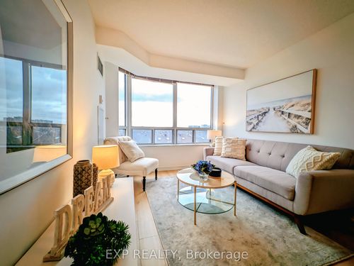 712-3088 Kennedy Rd, Scarborough, ON, M1V5M4 | Card Image
