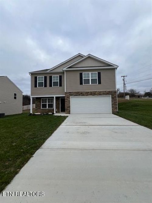 305 Aspen Dr, Jefferson City, TN, 37760-0120 | Card Image