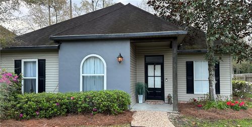 1555 Marigny Ave, Mandeville, LA, 70448-3846 | Card Image