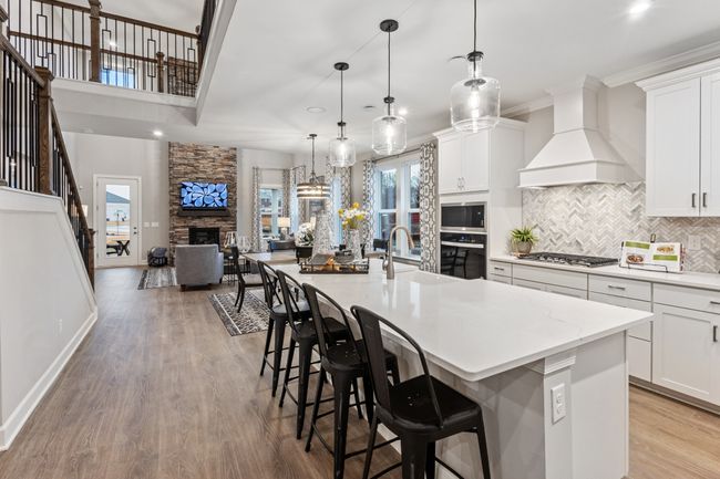 Photos are of another home. Options and colors may vary. | Image 36