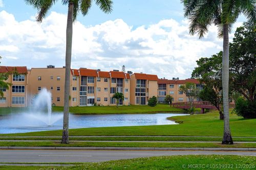 109-9061 Sunrise Lakes Blvd, Sunrise, FL, 33322-6054 | Card Image