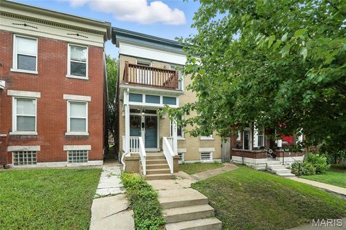 4247 Cleveland Ave, Saint Louis, MO, 63110-3504 | Card Image