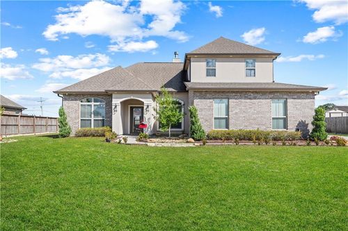 9517 W Sugar Maple Lane, Waggaman, LA, 70094 | Card Image