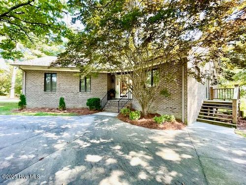 33 Morgan Wood Estates Dr, Elizabethtown, NC, 28337-9026 | Card Image