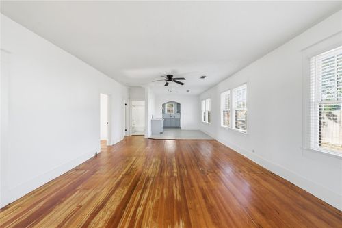 3808 Highway 3, Dickinson, TX, 77539-5159 | Card Image