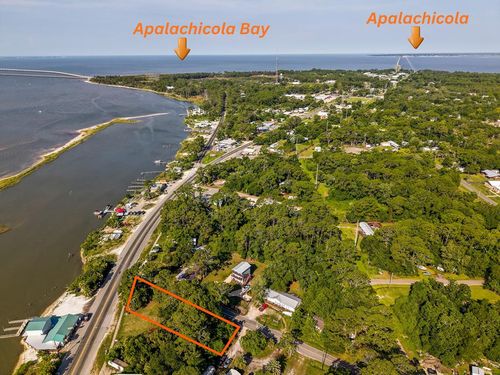 399 Us Highway 98, Eastpoint, FL, 32328-3403 | Card Image