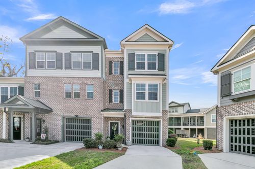 124 Slipper Shell Court, Mount Pleasant, SC, 29464 | Card Image